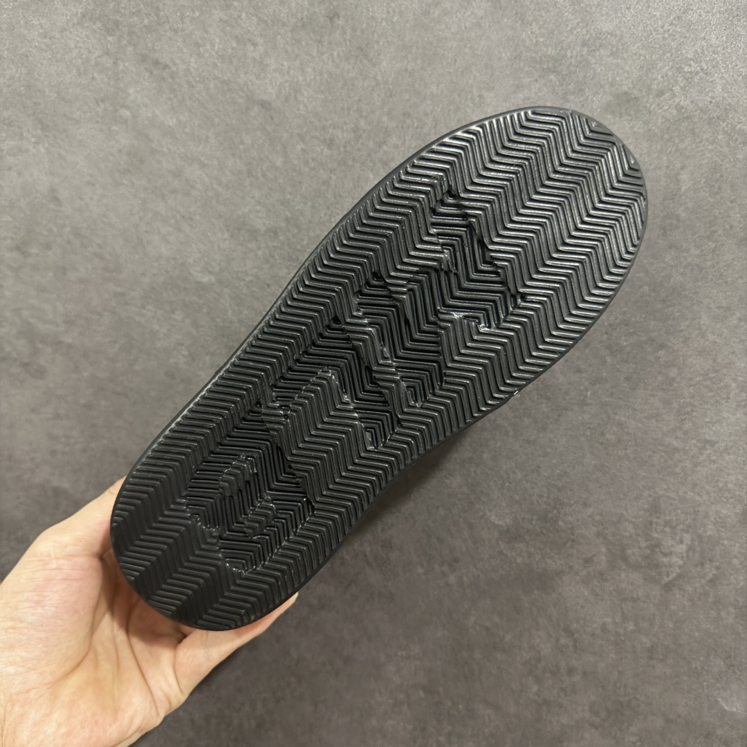 图片[9]-【GQ福利】MLB Chukky Classic 经典老爹风轻量增高厚底百搭休闲运动慢跑鞋 原楦原纸版数据开发 采用优质轻量克重纤维移膜皮革及透气网面鞋面材质 全新独立4cm厘米外增高轻质发泡大底 尺码：35 36 36.5 37.5 38 38.5 39 40 40.5 41 42 42.5 43 44-选品中心