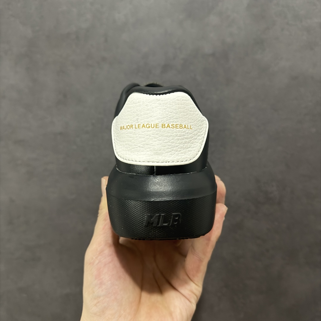 图片[4]-【GQ福利】MLB Chukky Classic 经典老爹风轻量增高厚底百搭休闲运动慢跑鞋 原楦原纸版数据开发 采用优质轻量克重纤维移膜皮革及透气网面鞋面材质 全新独立4cm厘米外增高轻质发泡大底 尺码：35 36 36.5 37.5 38 38.5 39 40 40.5 41 42 42.5 43 44-选品中心