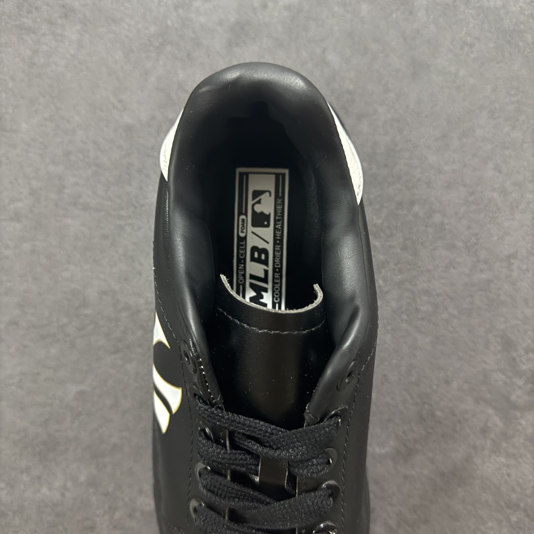 图片[7]-【GQ福利】MLB Chukky Classic 经典老爹风轻量增高厚底百搭休闲运动慢跑鞋 原楦原纸版数据开发 采用优质轻量克重纤维移膜皮革及透气网面鞋面材质 全新独立4cm厘米外增高轻质发泡大底 尺码：35 36 36.5 37.5 38 38.5 39 40 40.5 41 42 42.5 43 44-选品中心