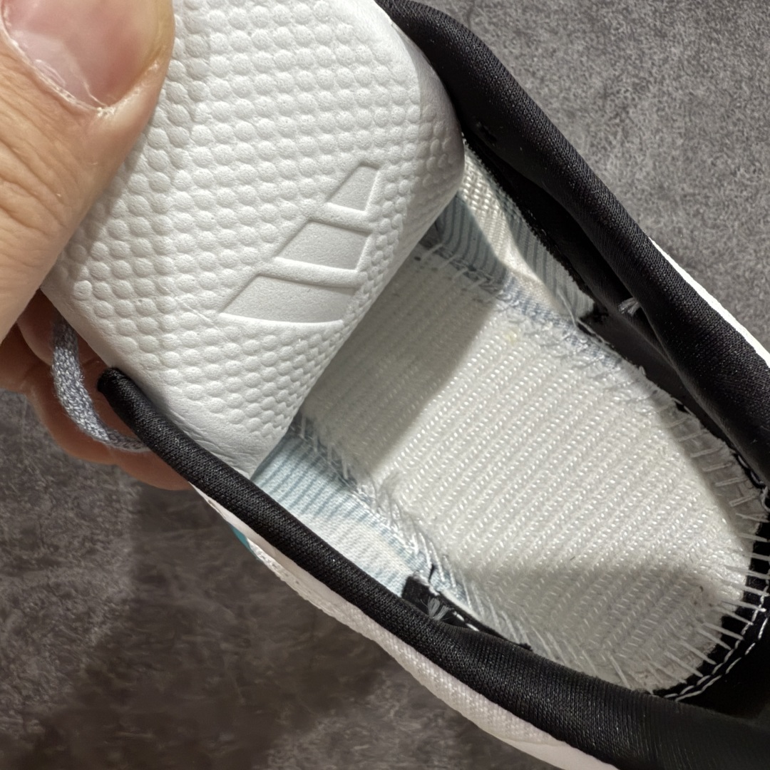 【纯原版】Ad Adizero Boston 13 阿迪马拉松系列超轻防滑训练跑步运动鞋 JR479