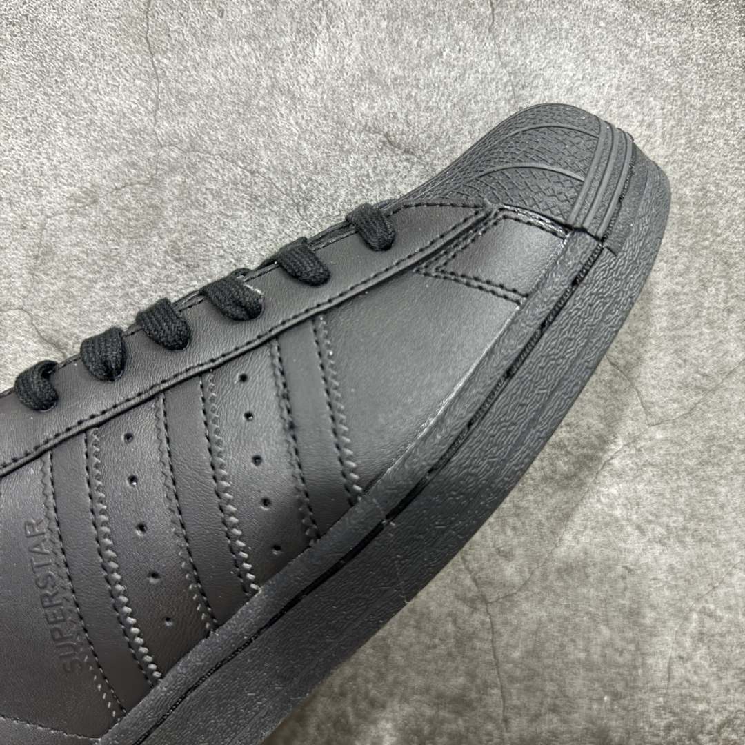  
【G版】Adidas Original Superstar 纯黑贝壳头 EG4957

完美细节 原