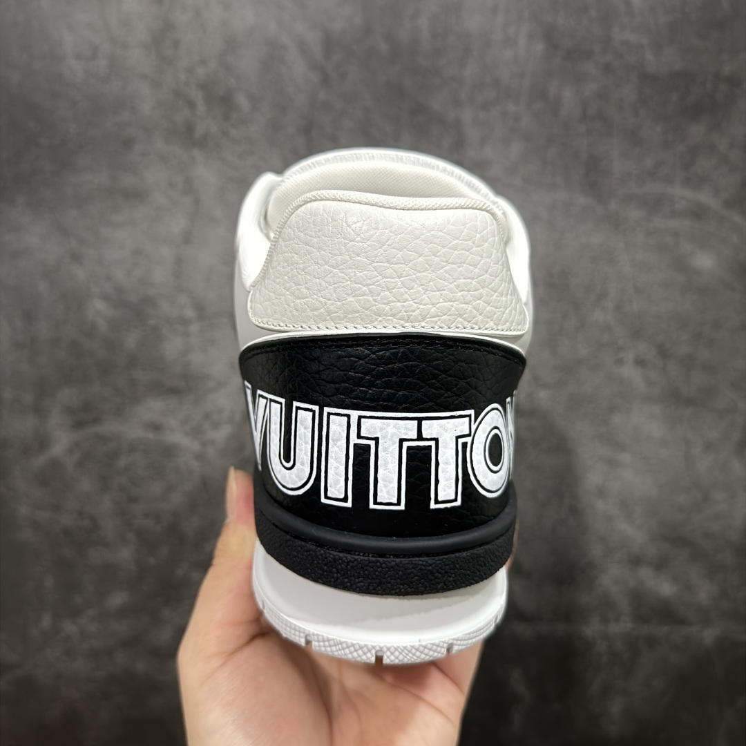 580 【佛山顶级超A版】Louis Vuitton LV Trainer系列 黑白熊猫魔术贴