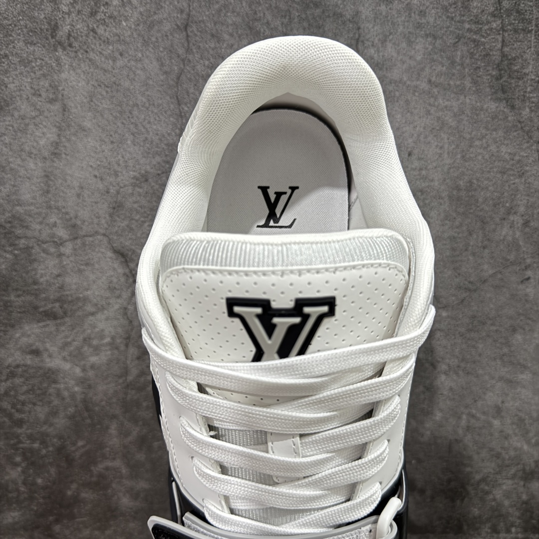 580 【佛山顶级超A版】Louis Vuitton LV Trainer系列 黑白熊猫魔术贴