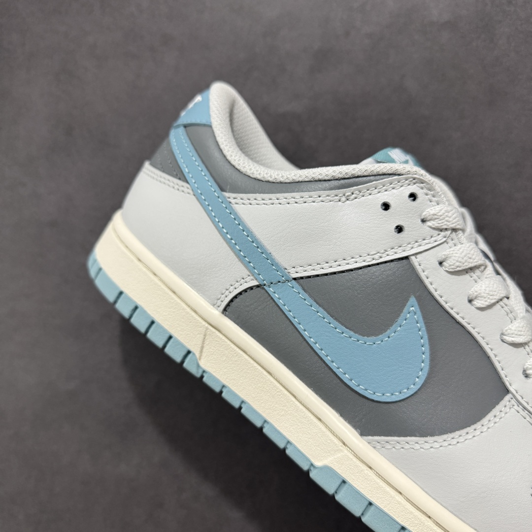  
【YC纯原】Nike Dunk Low蓝灰色
全套原楦原模倾力打造完美版型 独家原厂航空铝磨具打磨大