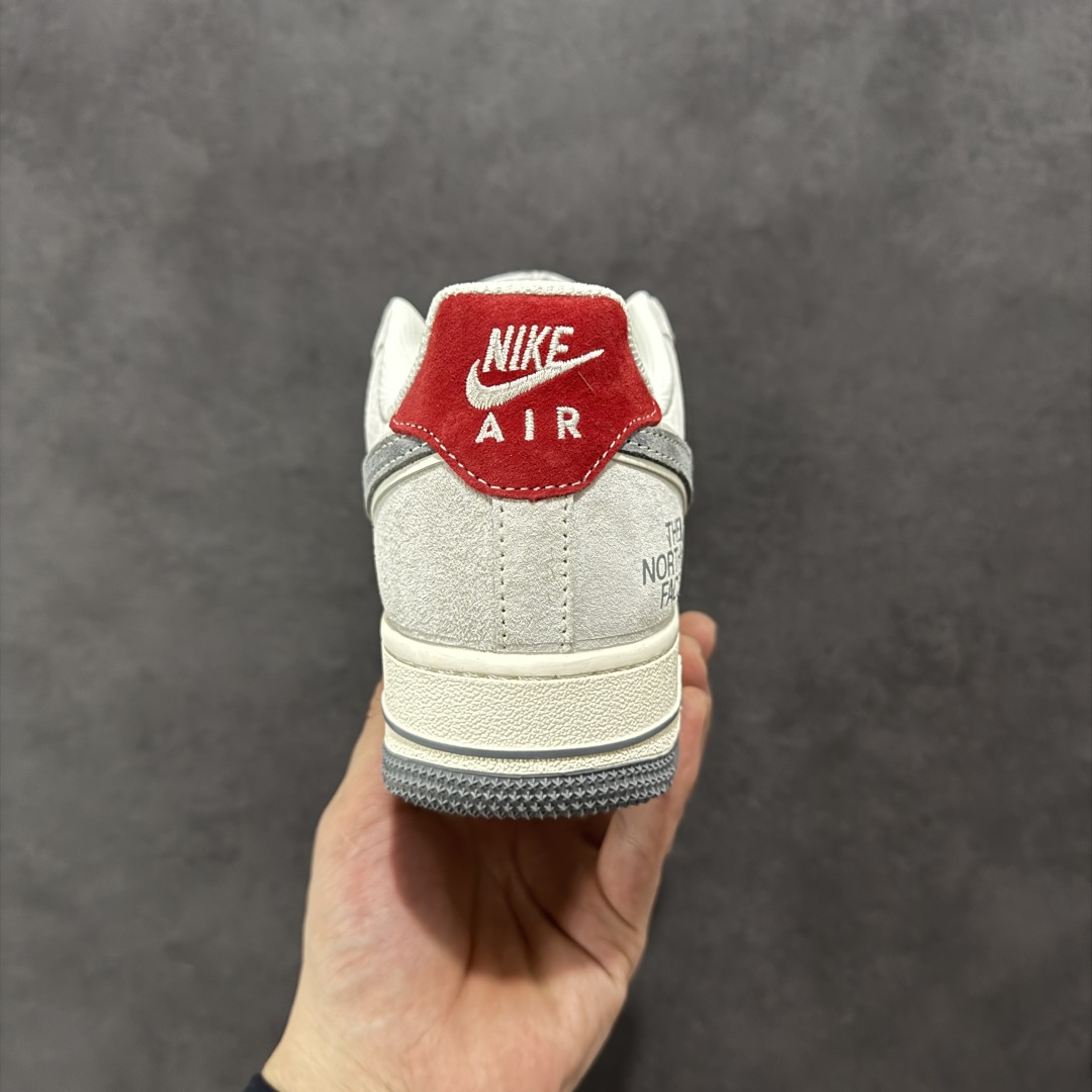 260 【定制版】海外限量发售NIke Air Force 1 '07 Low “北面联名——双拼蛇年”空军一号 低帮 运动鞋 YX5066-313