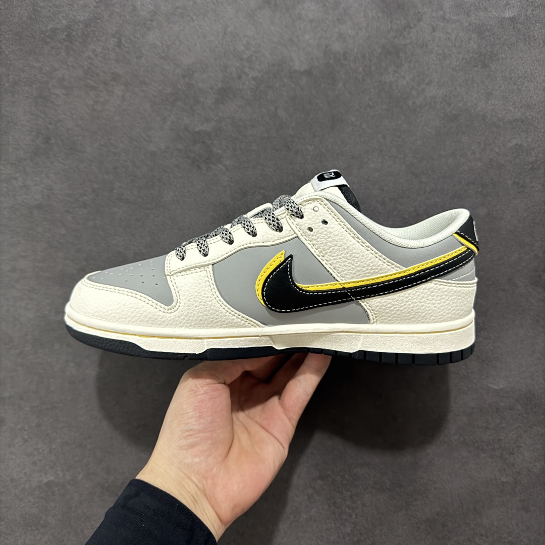 图片[2]-【定制版】Nike SB Dunk Low“ 小米联名——SU7Ultru” 周年高端定制 低帮休闲板鞋 定制鞋盒 大厂纯原品质出货 超高清洁度 皮料切割干净无任何毛边 细节完美 货号：XX3168-166 尺码：36 36.5 37.5 38 38.5 39 40 40.5 41 42 42.5 43 44 44.5 45-选品中心