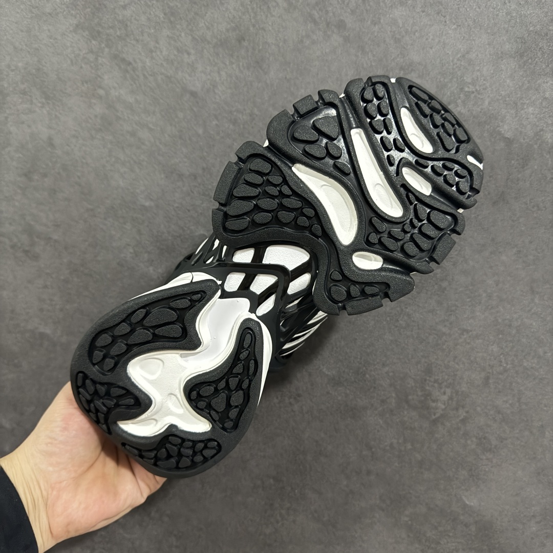 图片[9]-【公司级】AD XLG Runner Deluxe 跑步者豪华版系列低帮厚底增高老爹风复古缓震休闲运动慢跑鞋IH0072 轻机甲赛博复古休闲运动老爹鞋 原楦纸板数据开发 铸造原味鞋型 耐磨防撕裂面料和RPU后跟结构，皮革鞋面缀有交叉失眠，搭配织物内里，舒适妥帖。双密度大底设计，更具稳定性 尺码：36-45-选品中心