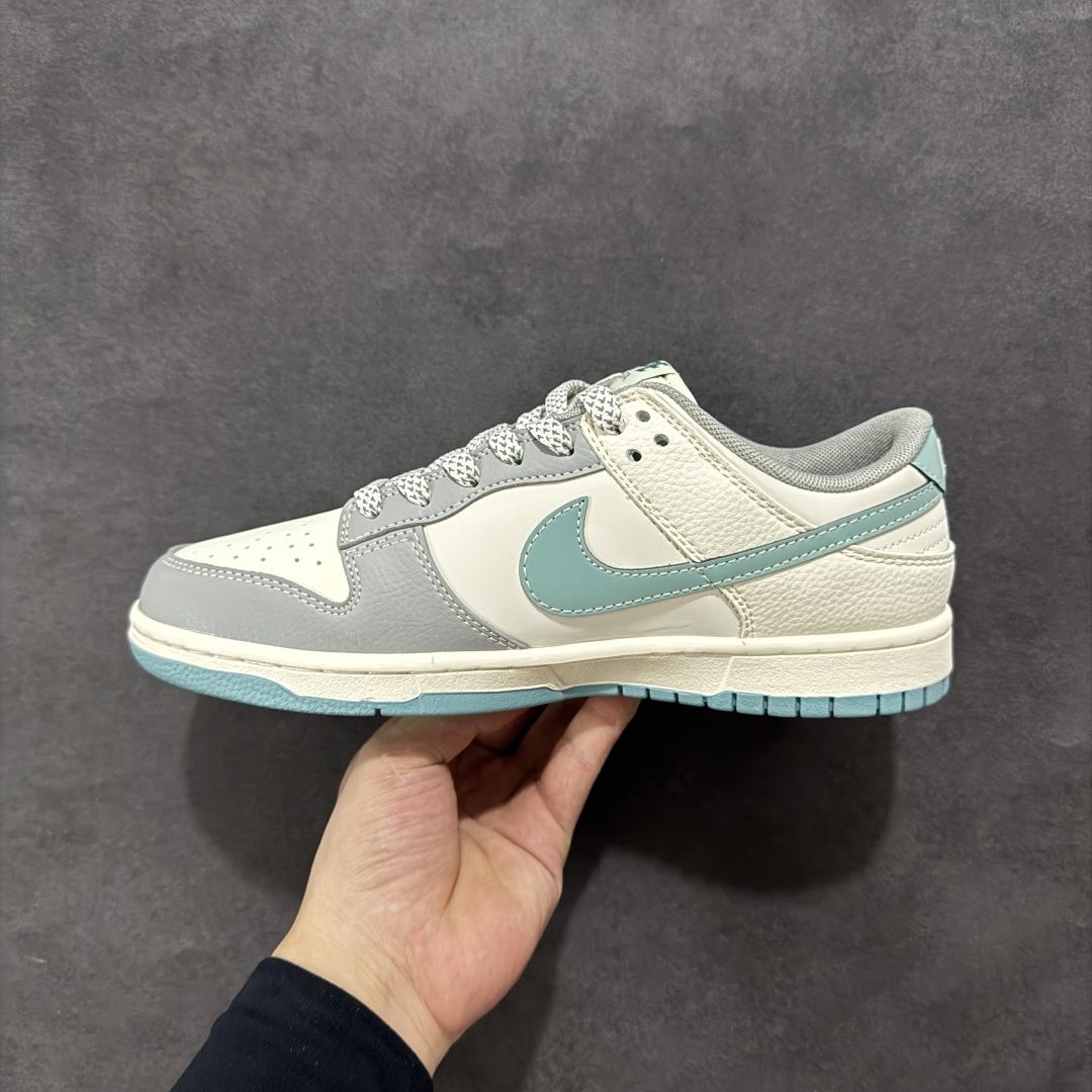  
【定制版】Nike SB Dunk Low x BAPE 灰白蓝
纯原大厂出品 极力推荐
原装头层材