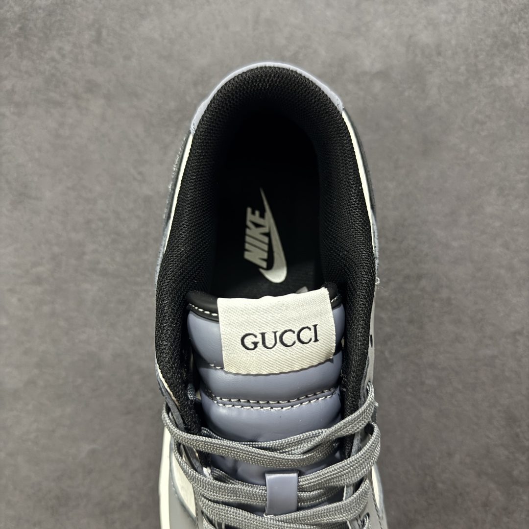  
【定制版】Nike SB Dunk Low x GUCCI 灰白蓝小钩
纯原大厂出品 极力推荐
原装