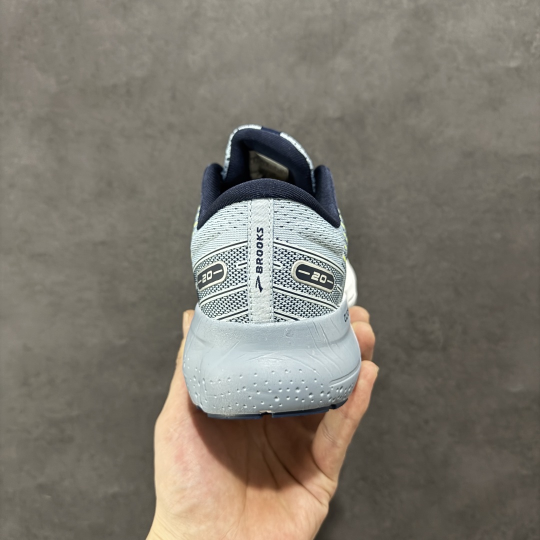 图片[4]-【公司级】新款Brooks布鲁克斯Glycerin甘油20跑鞋男子缓震马拉松氮气慢跑鞋 该鞋以厚实的中底和高分子注氮技术为特点 提供极致的缓震性能 鞋面柔软厚实 具有良好的包裹性能和散热性能 大底设计简单 纹路深 适合城市路跑 尺码：36 36.5 37.5 38 38.5 39 40 40.5 41 42 42.5 43 44 45-选品中心