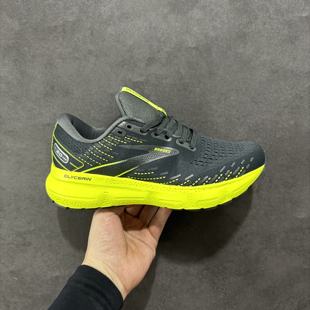 【公司级】新款Brooks布鲁克斯Glycerin甘油20跑鞋男子缓震马拉松氮气慢跑鞋 该鞋以厚实的中底和高分子注氮技术为特点 提供极致的缓震性能 鞋面柔软厚实 具有良好的包裹性能和散热性能 大底设计简单 纹路深 适合城市路跑 尺码:36 36.5 37.5 38 38.5 39 40 40.5 41 42 42.5 43 44 45-选品中心