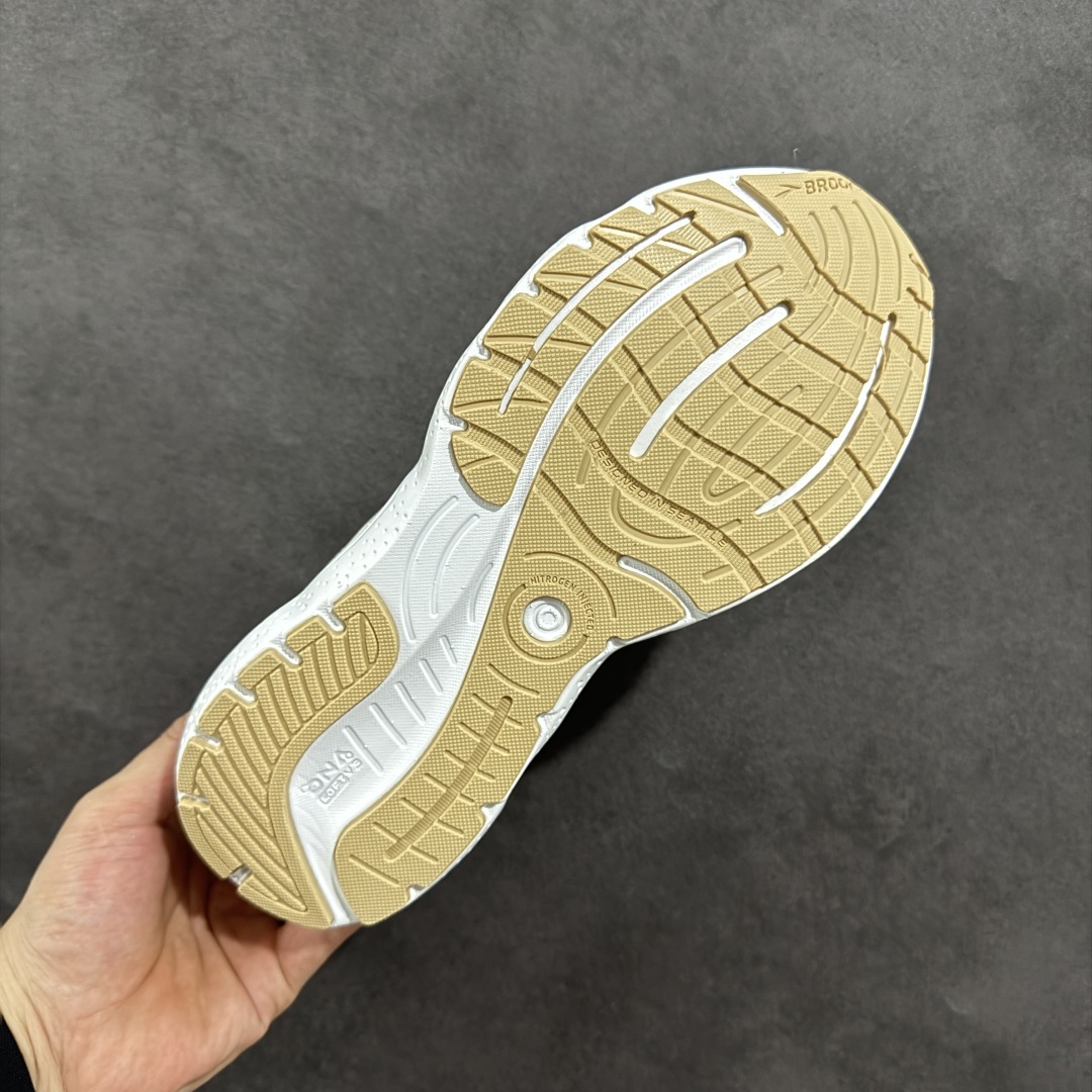 图片[9]-【公司级】新款Brooks布鲁克斯Glycerin甘油20跑鞋男子缓震马拉松氮气慢跑鞋 该鞋以厚实的中底和高分子注氮技术为特点 提供极致的缓震性能 鞋面柔软厚实 具有良好的包裹性能和散热性能 大底设计简单 纹路深 适合城市路跑 尺码：36 36.5 37.5 38 38.5 39 40 40.5 41 42 42.5 43 44 45-选品中心