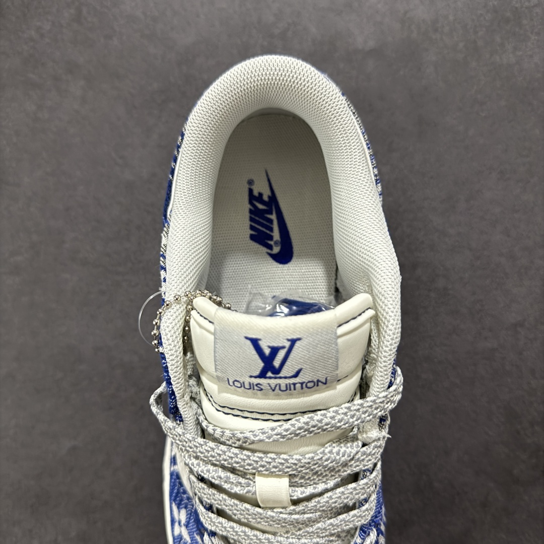  
【定制版】Nike SB Dunk Low LV联名 蓝牛仔 周年高端定制 低帮休闲板鞋 SC977