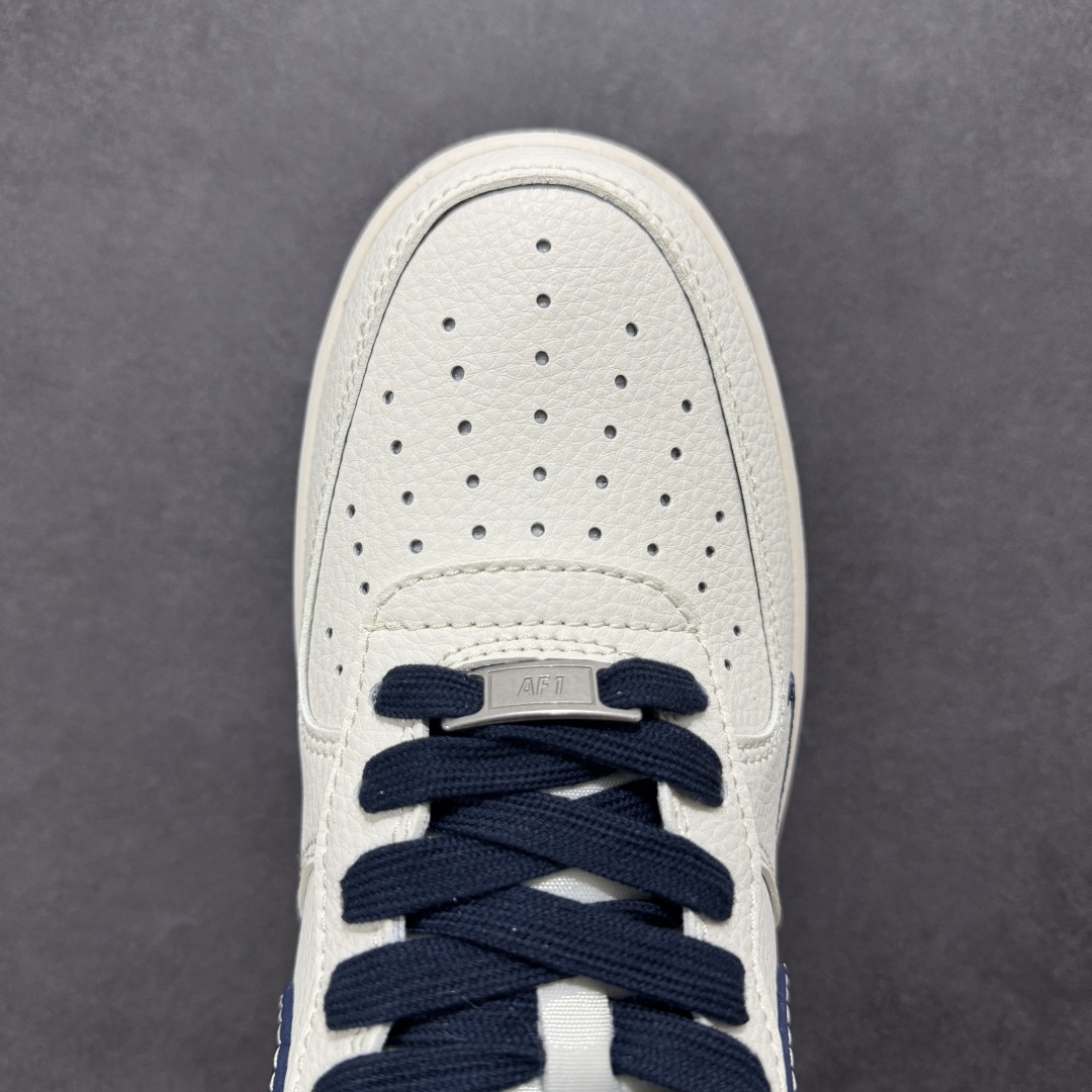  
【定制版】Nike Air Force 1'07 Low 斯图西联名 卡通勾 空军一号低帮休闲板鞋 
