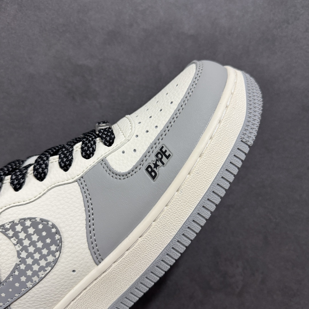  
【定制版】Nike Air Force 1‘07 Low Bape联名 米灰星星 空军一号低帮休闲板