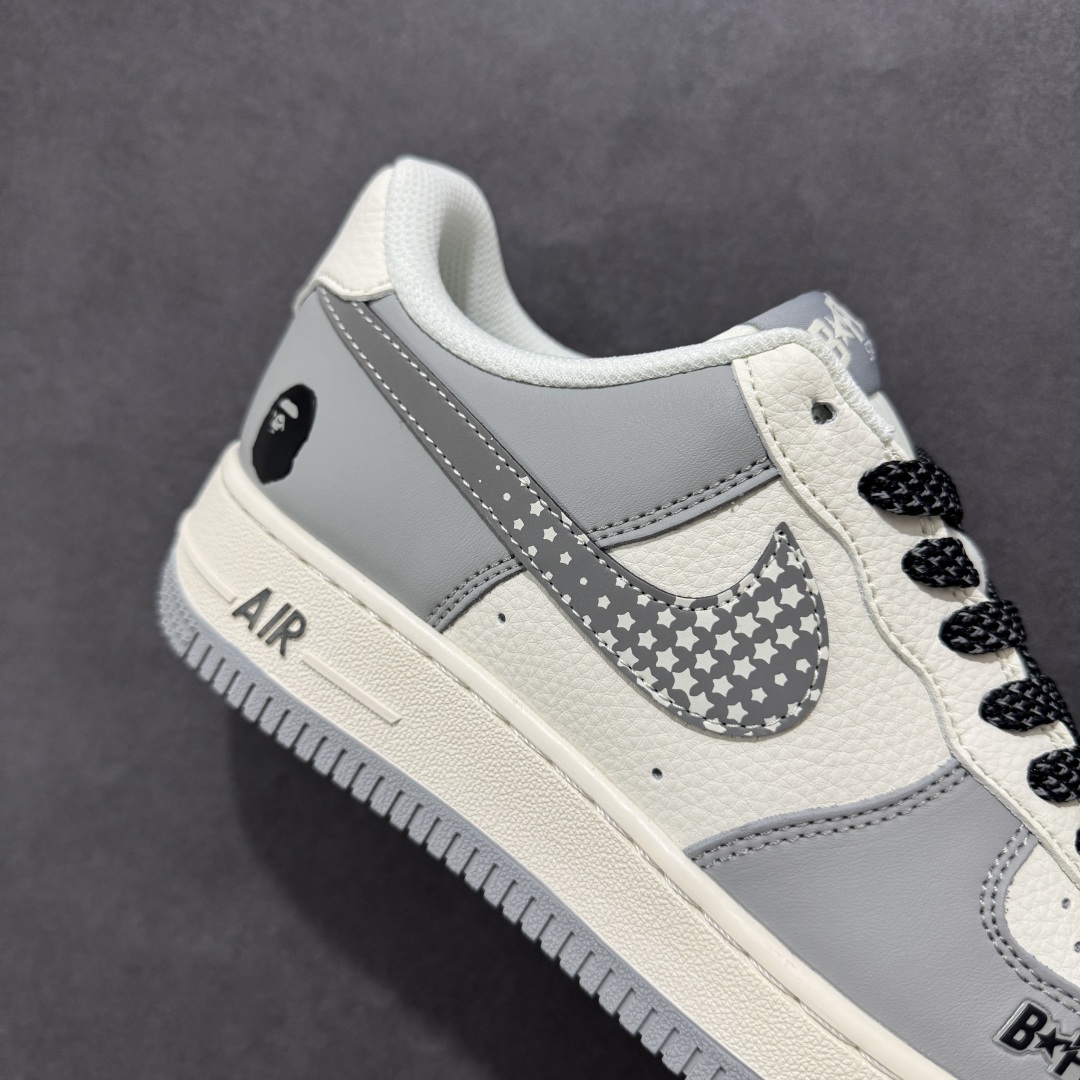  
【定制版】Nike Air Force 1‘07 Low Bape联名 米灰星星 空军一号低帮休闲板