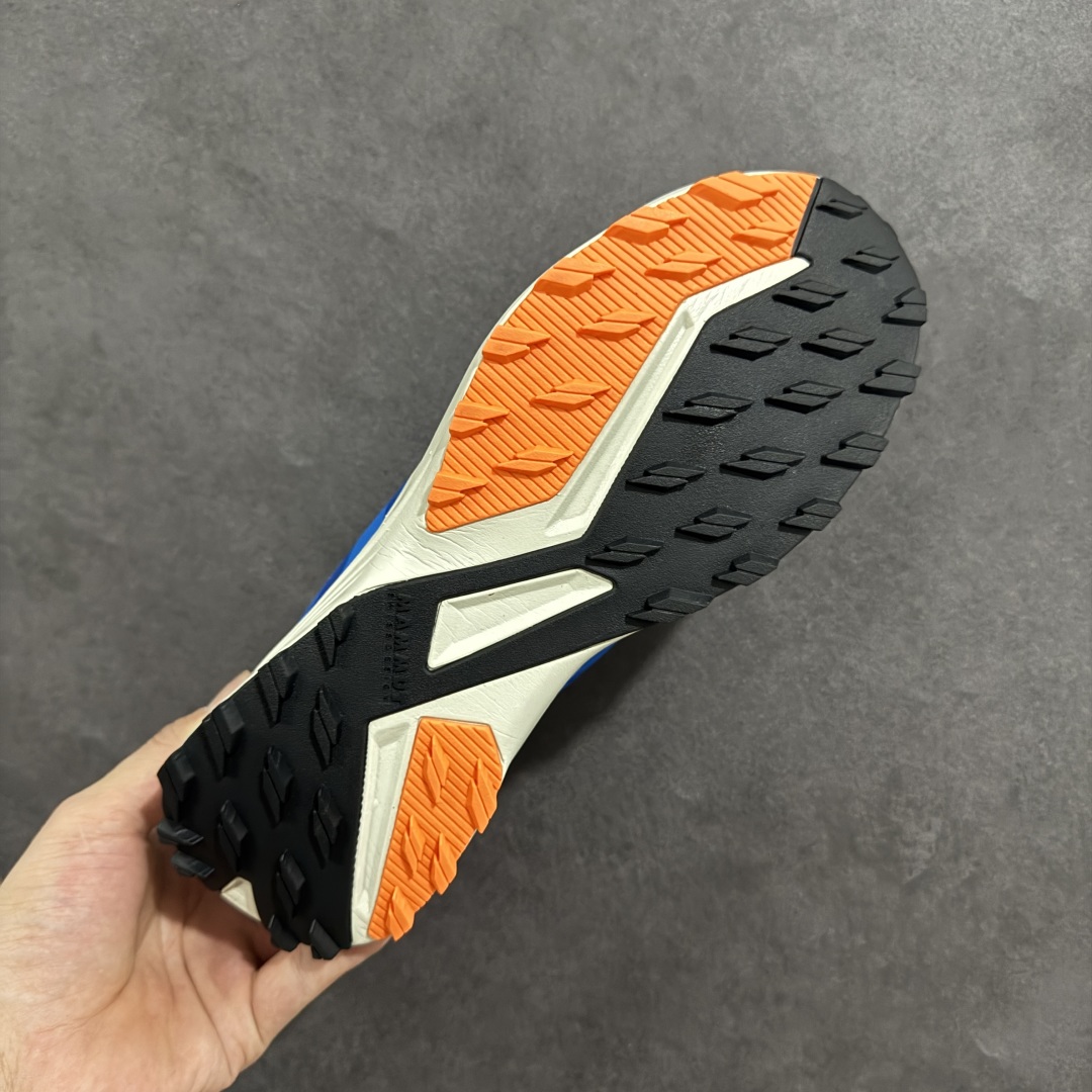  
MAMMUT猛犸象 Hueco Knit 2 登山靴多功能鞋履 独立私模 顶级复刻百分百还原# 应用
