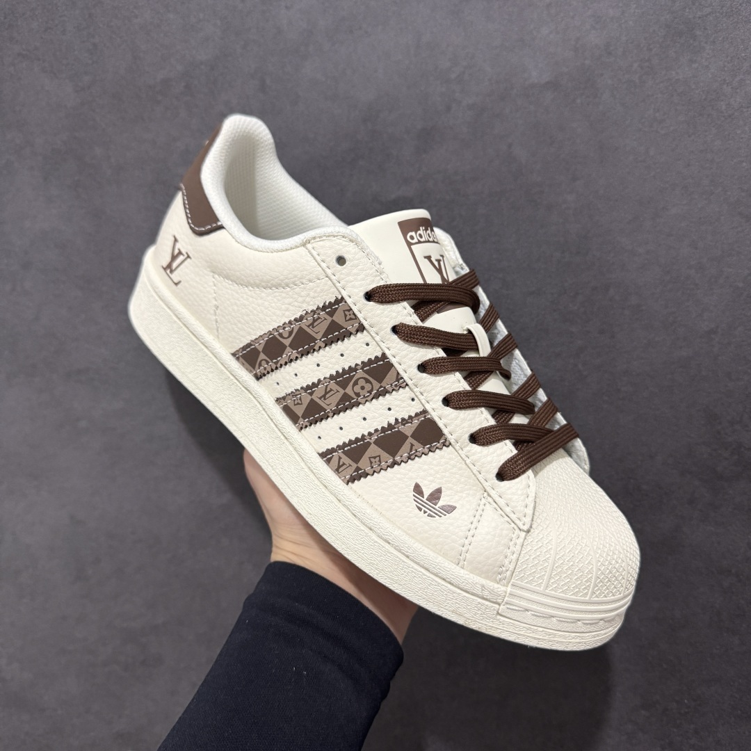 【定制版】Louis Vuitton x Adidas Original Gazelle Indoo