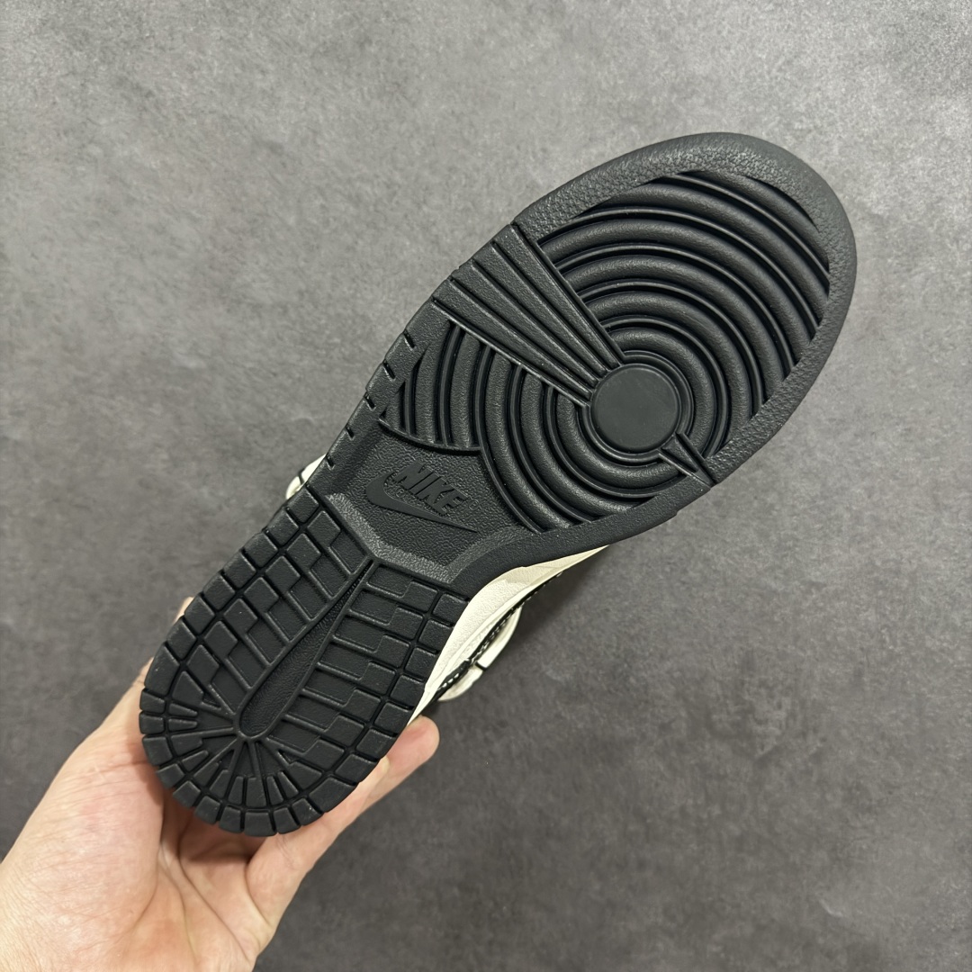 300 【定制版】Nike SB Dunk Low 蛇年系列 绑带渐变黑勾 周年高端定制 低帮休闲板鞋 YX5066-310
