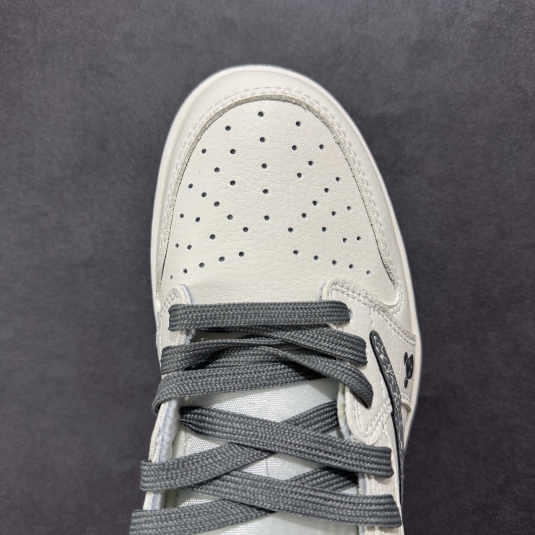 【定制版】Travis Scott x Fragment Design x Air Jordan 1 Low SP AJ1 Supreme联名 涂鸦暴力熊 低帮文化休闲板鞋 XS2024-035