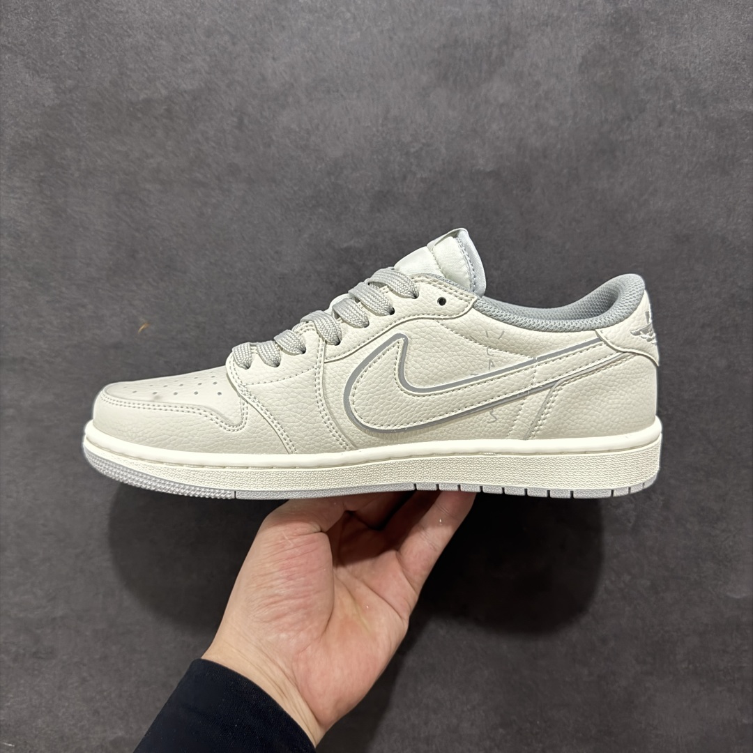 280 【定制版】Travis Scott x Fragment Design x Air Jordan 1 Low SP AJ1 联名款 低帮文化休闲板鞋 DF1845-532