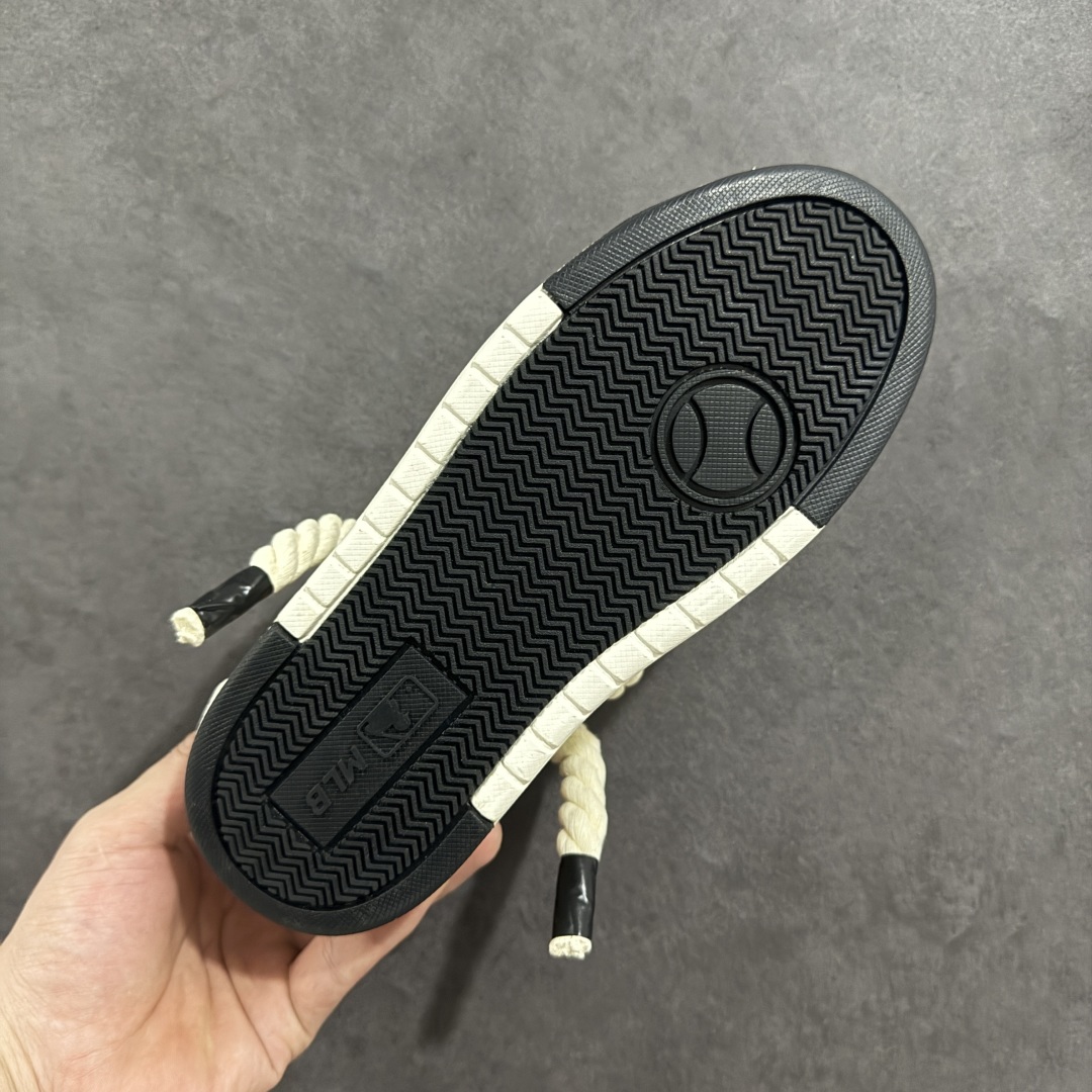 图片[9]-【纯原定制版】纽约洋基队MLB CHUNKY LINER熊猫恶作剧-失乐园 纯原大厂出品👏 原厂原档案数据开发 进口纳米材质 原厂全套手提袋 原盒雷射防伪标包装 尺码：35 36 36.5 37.5 38 38.5 39 40 40.5 41 42 42.5 43 44 44.5-选品中心