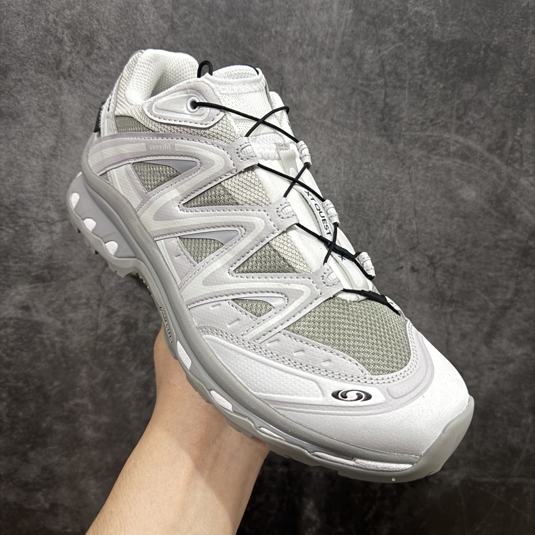 图片[3]-【PK升级版】Salomon XT-QUEST ADV 萨洛蒙 时尚 舒适减震防滑耐磨 低帮跑步鞋 男女同款 474296 纯原外贸平台特供订单 耗时半年巨作 全套原纸板楦头开发 原厂特供网布配套加持 确保原汁原味 完美呈现版型 原档数据独家私模五层组合大底 男女鞋同步官方 原装Ortholite轻量化鞋垫 中底布带钢印编号 原厂TPU锁扣 进口港宝加持 后跟自然饱满 还原公司包裹性 基于 SALOMON 初代 XT 鞋身造型并搭载 4D ADVANCED CHASSIS™ 大底打造而成 为这款 XT-QUEST 带来了多项足部控制与保护等功能性 如在运动过程中控制左右晃动的过程而提高稳定性、改善长途越野过程中足中到足尖的过渡、提高感知岩石的精确度以抵抗尖锐物体对脚底的伤害以及采用动态缓冲来增强穿着舒适感 从而减轻疲劳感 使 XT-QUEST 成为一双舒适且安全的户外之履 尺码：36 36.5 37.5 38 38.5 39 40 40.5 41 42 42.5 43 44 44.5 45-选品中心