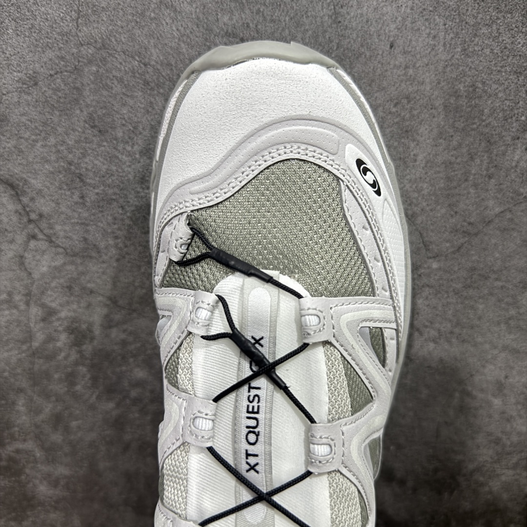 图片[5]-【PK升级版】Salomon XT-QUEST ADV 萨洛蒙 时尚 舒适减震防滑耐磨 低帮跑步鞋 男女同款 474296 纯原外贸平台特供订单 耗时半年巨作 全套原纸板楦头开发 原厂特供网布配套加持 确保原汁原味 完美呈现版型 原档数据独家私模五层组合大底 男女鞋同步官方 原装Ortholite轻量化鞋垫 中底布带钢印编号 原厂TPU锁扣 进口港宝加持 后跟自然饱满 还原公司包裹性 基于 SALOMON 初代 XT 鞋身造型并搭载 4D ADVANCED CHASSIS™ 大底打造而成 为这款 XT-QUEST 带来了多项足部控制与保护等功能性 如在运动过程中控制左右晃动的过程而提高稳定性、改善长途越野过程中足中到足尖的过渡、提高感知岩石的精确度以抵抗尖锐物体对脚底的伤害以及采用动态缓冲来增强穿着舒适感 从而减轻疲劳感 使 XT-QUEST 成为一双舒适且安全的户外之履 尺码：36 36.5 37.5 38 38.5 39 40 40.5 41 42 42.5 43 44 44.5 45-选品中心