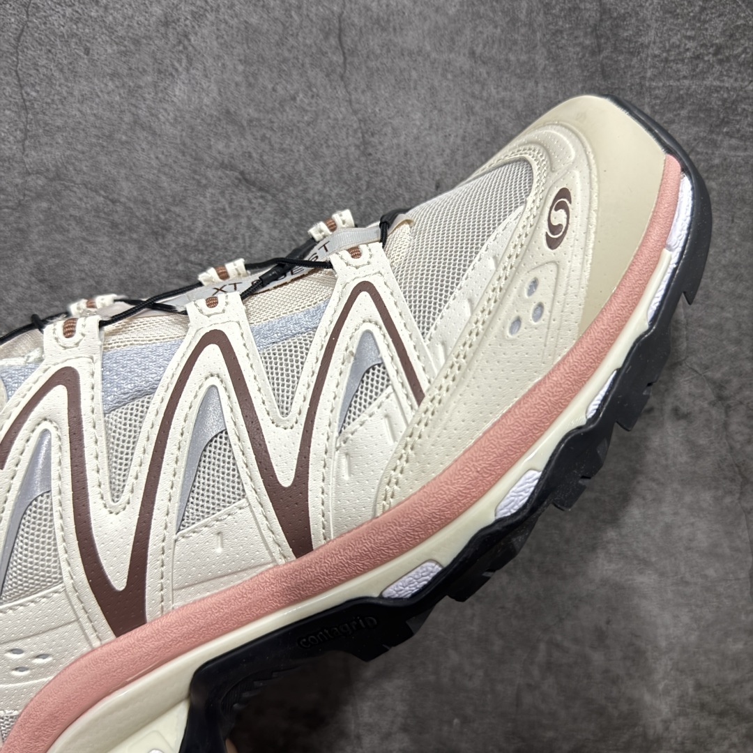 图片[6]-【PK升级版】Salomon XT-QUEST ADV 萨洛蒙 时尚 舒适减震防滑耐磨 低帮跑步鞋 男女同款 417589 纯原外贸平台特供订单 耗时半年巨作 全套原纸板楦头开发 原厂特供网布配套加持 确保原汁原味 完美呈现版型 原档数据独家私模五层组合大底 男女鞋同步官方 原装Ortholite轻量化鞋垫 中底布带钢印编号 原厂TPU锁扣 进口港宝加持 后跟自然饱满 还原公司包裹性 基于 SALOMON 初代 XT 鞋身造型并搭载 4D ADVANCED CHASSIS™ 大底打造而成 为这款 XT-QUEST 带来了多项足部控制与保护等功能性 如在运动过程中控制左右晃动的过程而提高稳定性、改善长途越野过程中足中到足尖的过渡、提高感知岩石的精确度以抵抗尖锐物体对脚底的伤害以及采用动态缓冲来增强穿着舒适感 从而减轻疲劳感 使 XT-QUEST 成为一双舒适且安全的户外之履 尺码：36 36.5 37.5 38 38.5 39 40 40.5 41 42 42.5 43 44 44.5 45-选品中心