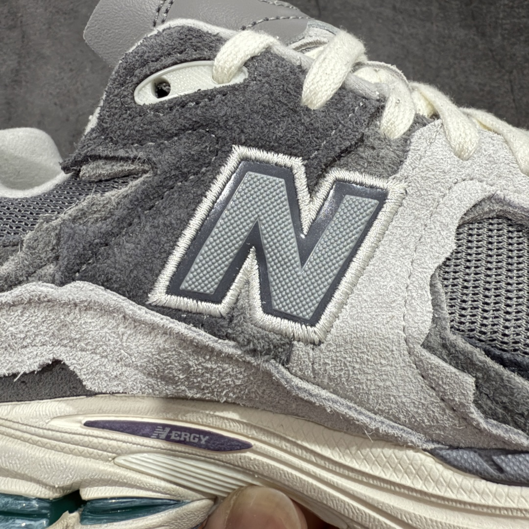 图片[3]-【小总裁版】NB New Balance M2002RDA 云雨灰 总裁平替版 品质很好 正确材料 正确组合大底 可高价零售‼️ 全套原楦原纸板原厂数据开发 原厂网纱 原装进口皮料 正确绒感卡色 正确中底拉帮中底网布细节 一比一手工擦旧效果 冲裁组合 匠心打造 耗时两个月开发完成 工艺极其复杂难度可想而知 新开独立私模大底 全网唯一正确做旧组合大底 高端零售专供产物 尺码：36 37 37.5 38 38.5 39.5 40 40.5 41.5 42 42.5 43 44 44.5 45 45.5 46.5-选品中心