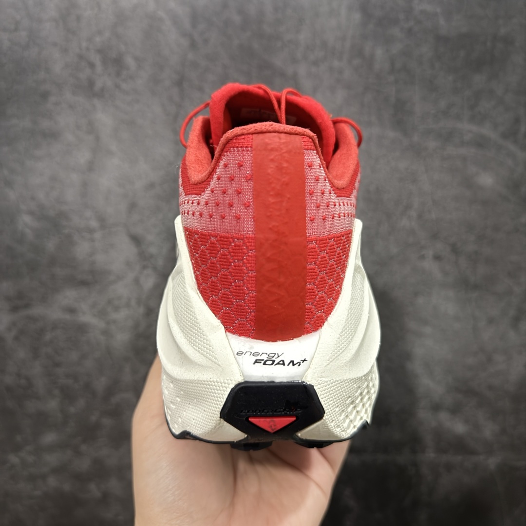 图片[4]-【绿x版】SALOMON萨洛蒙 S/LAB ULTRA Glide 柔软舒适防滑耐磨 低帮跑步鞋 SALOMON诞生于1947年的法国阿尔卑斯山区，全球知名的户外运动品牌。一直致力于推动滑雪、越野跑等山地运动的发展及产品的进步。其产品设计致力于追求创新和发掘产品的性能极限，帮助喜欢自由的人在山地间不断挑战自我 尺码：36 36.5 37.5 38 38.5 39 40 40.5 41 42 42.5 43 44 44.5 45 46.5-选品中心