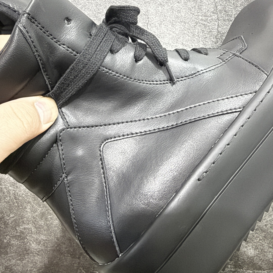  
【莞产】RO / Rick Owens 瑞克·欧文斯 倒三角/经典底/细鞋带款，全乳白色！
【皮料】