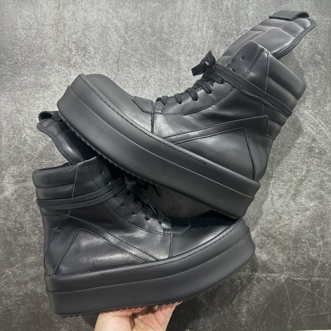  
【莞产】RO / Rick Owens 瑞克·欧文斯 倒三角/经典底/细鞋带款，全乳白色！
【皮料】