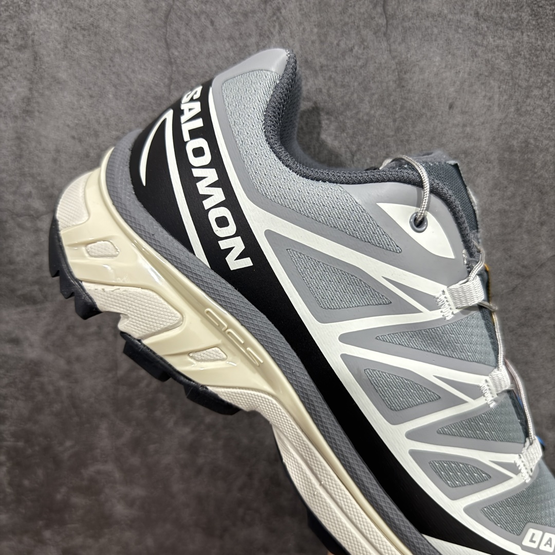 图片[7]-【PZ纯原】SALOMON XT-6 萨洛蒙潮流越野机能户外功能鞋 元祖灰 473057 全新版本出货 好货不怕晚 品质 细节 材料都是肉眼可以见！ 售前售后也是其它工厂无法匹敌！ 纯原外贸平台特供订单 耗时半年巨作 全套原纸板楦头开发 原厂特供网布配套加持 确保原汁原味 完美呈现版型 原档数据独家私模五层组合大底 原装Ortholite轻量化鞋垫 中底布带钢印编号 原厂TPU锁扣 进口港宝加持 后跟自然饱满 还原公司包裹性 鞋面以“锯齿”状的包裹系统呈现 在基色底之下加入了各种色点缀 将公司的最新技术和时尚前卫的造型融入耐用的长跑款式中 鞋面由 TPU 薄膜制成 并焊接在高耐磨网眼上 使其既时尚又坚固 由 ACS底盘支撑 可增强稳定性和支撑力 以及由橡胶凸耳 Contragrip外底覆盖的 EVA 缓冲中底 旨在应对崎岖的地形 鞋舌上的彩色Salomon 标签、Quicklace 系统以及鞋头、鞋舌和鞋跟上的附加品牌使细节更加完美 让穿着者可以轻松驾驭户外与通勤下的任何运动生活场景 无缝鞋身户外随意纵横 颜值与脚感兼备 出街通勤 绝对非常吸睛 你值得拥有 尺码：36 36.5 37.5 38 38.5 39 40 40.5 41 42 42.5 43 44 44.5 45-选品中心