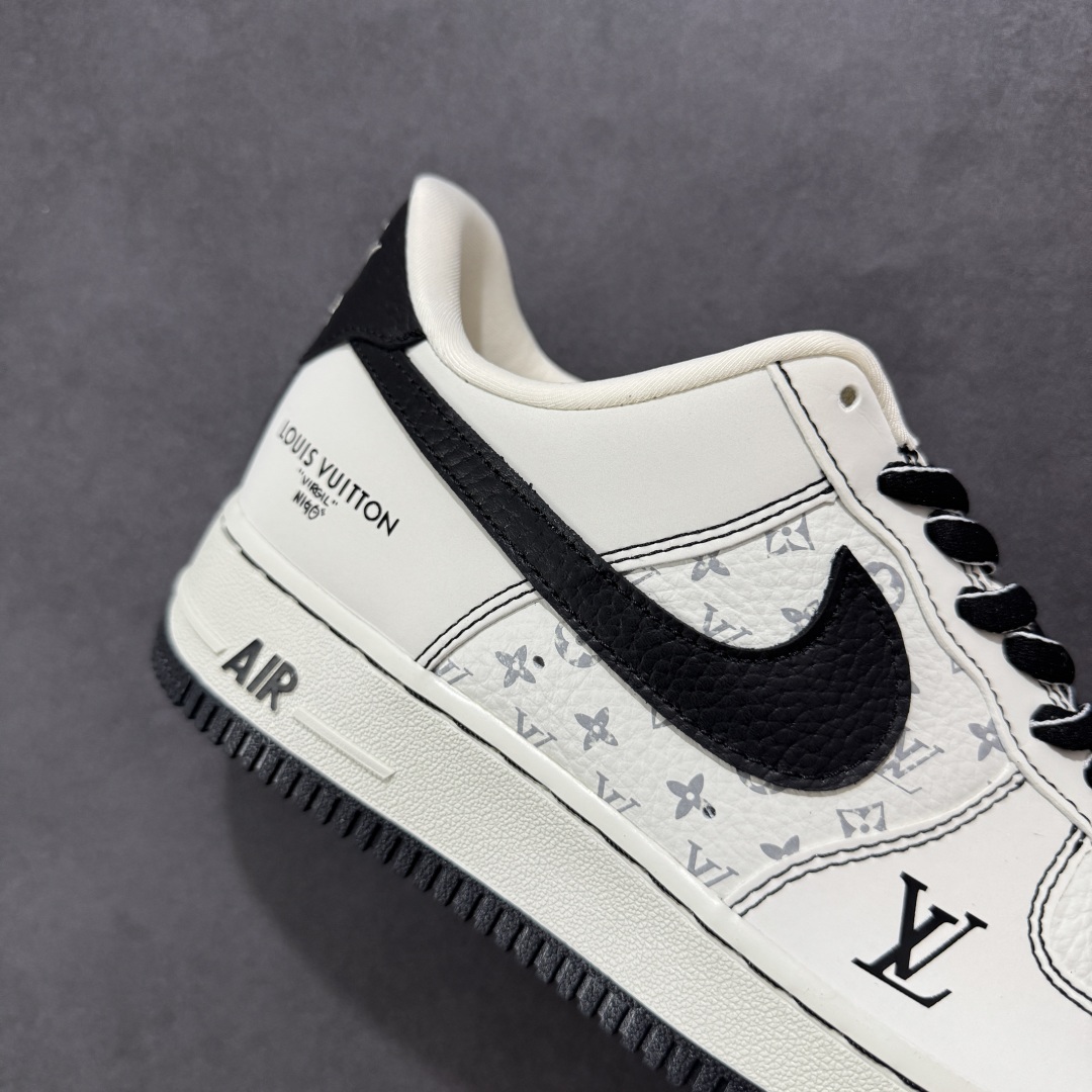 260 【定制版】Nike Air Force 1'07 Low LV联名 白黑 空军一号低帮休闲板鞋 BZ6808-102