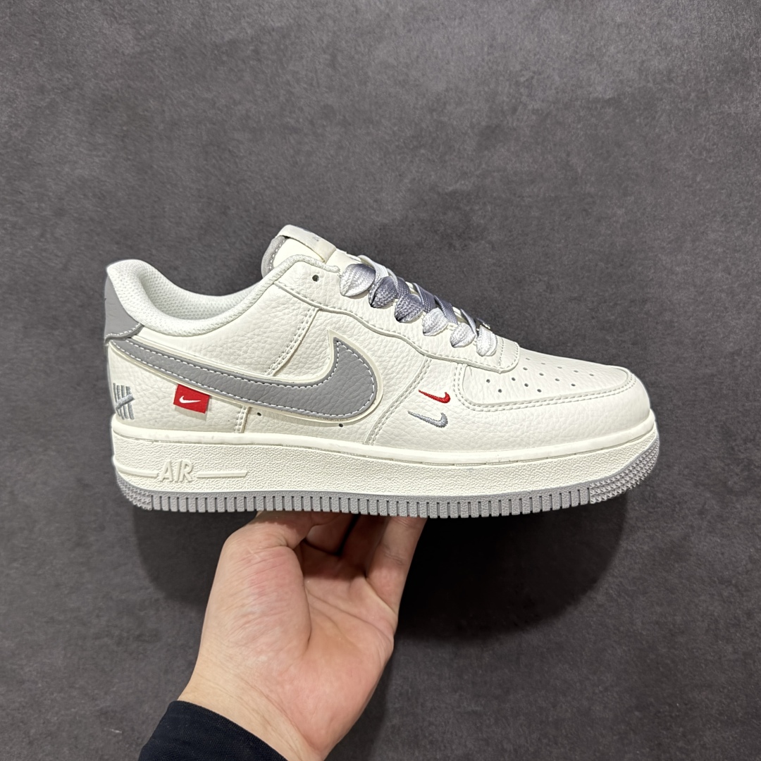 260 【定制版】Nike Air Force 1'07 Low UN联名 双小勾红标 空军一号低帮休闲板鞋 CS5288-007
