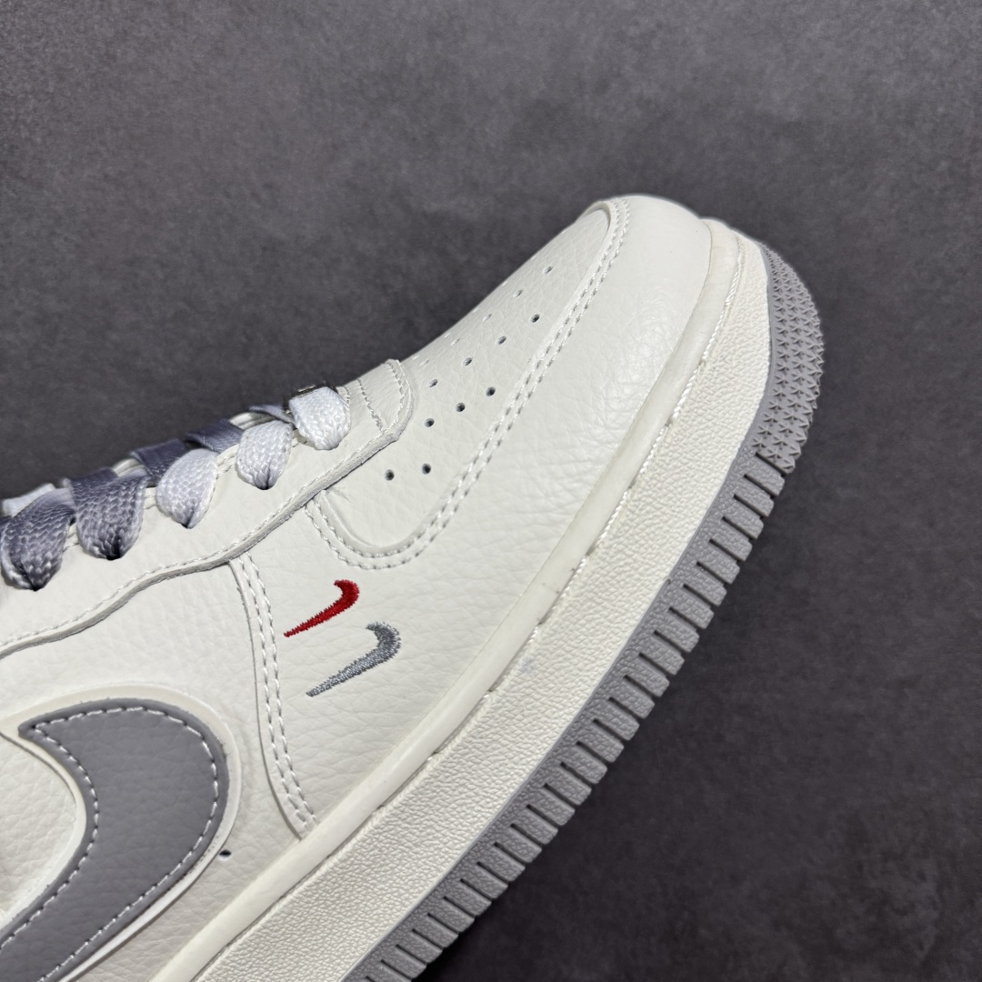260 【定制版】Nike Air Force 1'07 Low UN联名 双小勾红标 空军一号低帮休闲板鞋 CS5288-007