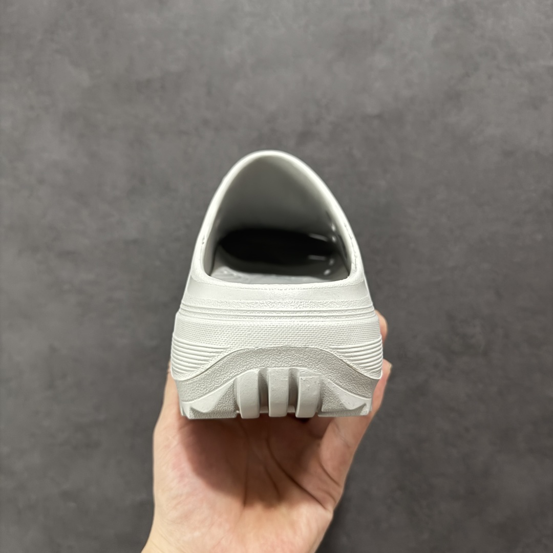 阿迪达斯 Adidas 波波凉鞋 OZWAVE CL波波凉鞋 沙滩拖鞋 稳定缓震回弹厚底老爹拖鞋 JR6760