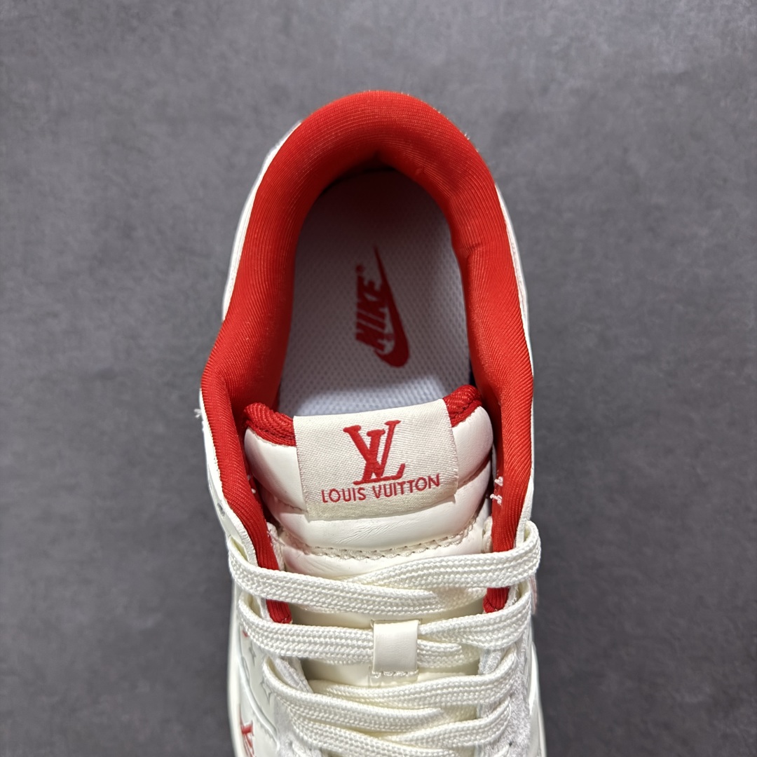 图片[7]-【定制版】Nk SB Dunk Low LV联名红白 3m反光 夜光效果 周年高端定制 低帮休闲板鞋 #高端定制鞋盒 大厂纯原品质出货 超高清洁度 皮料切割干净无任何毛边 细节完美 原厂OrthoLite（欧索莱）缓冲环保去味海绵鞋垫‼️ 货号：CH8311-275 尺码：36 36.5 37.5 38 38.5 39 40 40.5 41 42 42.5 43 44 44.5 45-选品中心