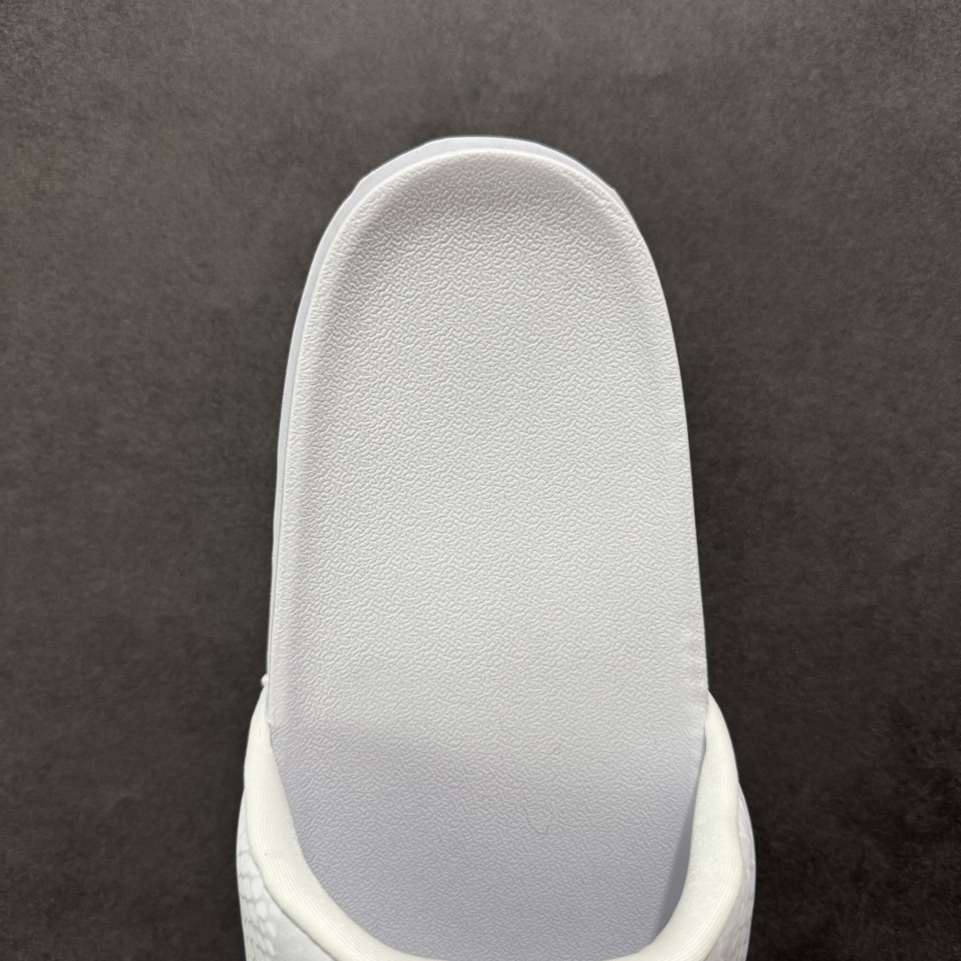 140 【LW版】 Nike Kobe Offcourt Slide ”Hyper Royal” 科比道奇专属配色休闲拖鞋 IF2870-100
