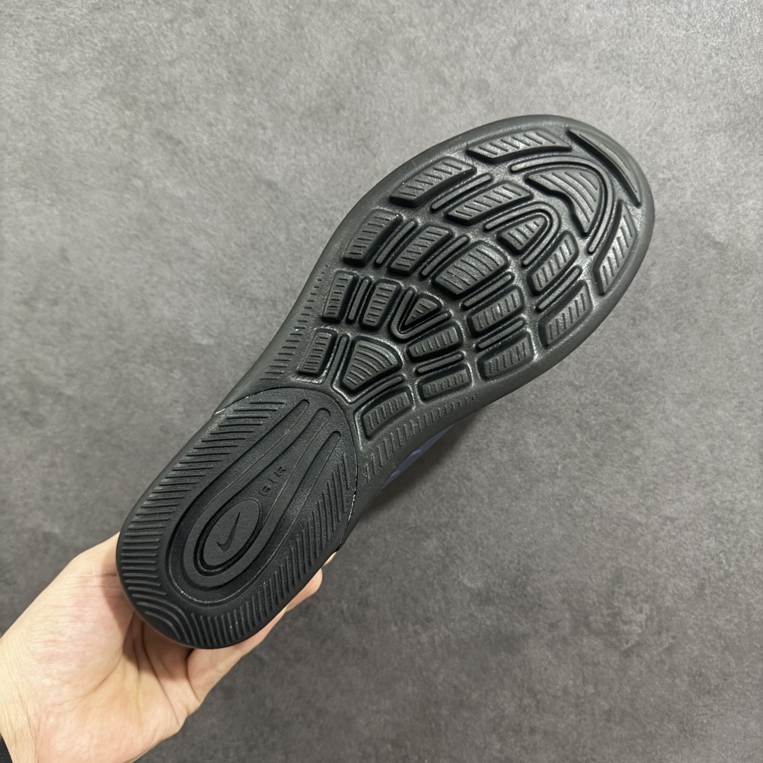 图片[9]-【公司级】Nike Air Max Axis 男女子运动鞋气垫缓震轻便休闲运动跑步网面透气舒适日常慢跑鞋 时尚的无缝覆面和透气网眼布演绎时尚外观。流线型中底和独特后跟设计，以醒目新颖方式传达 Max Air 的缓震性能。 外露 Max Air 缓震配置起初专为提高跑步表现打造，缔造舒适穿着体验 波浪形无缝覆面颂扬 98 款，织带鞋眼呼应 95 款设计，侧面的 Swoosh 标志再现 97 款特色 多层无缝覆面塑就简洁利落外观，打造微妙的分层效果 鞋面采用透气网眼设计，增强层次感和透气性 泡棉中底，兼具轻盈舒适感和回弹缓震性能，长度延伸至鞋头和后跟，提升耐穿性 货号：AA2148-005 尺码：36-44含半码-选品中心