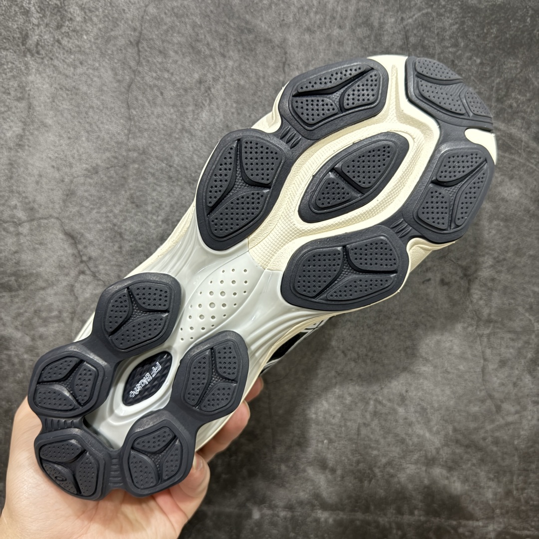  
【纯原版】Asics Gel-Kinetic Fluent 纯原版本
亚瑟士运动休闲透气专业跑鞋 
