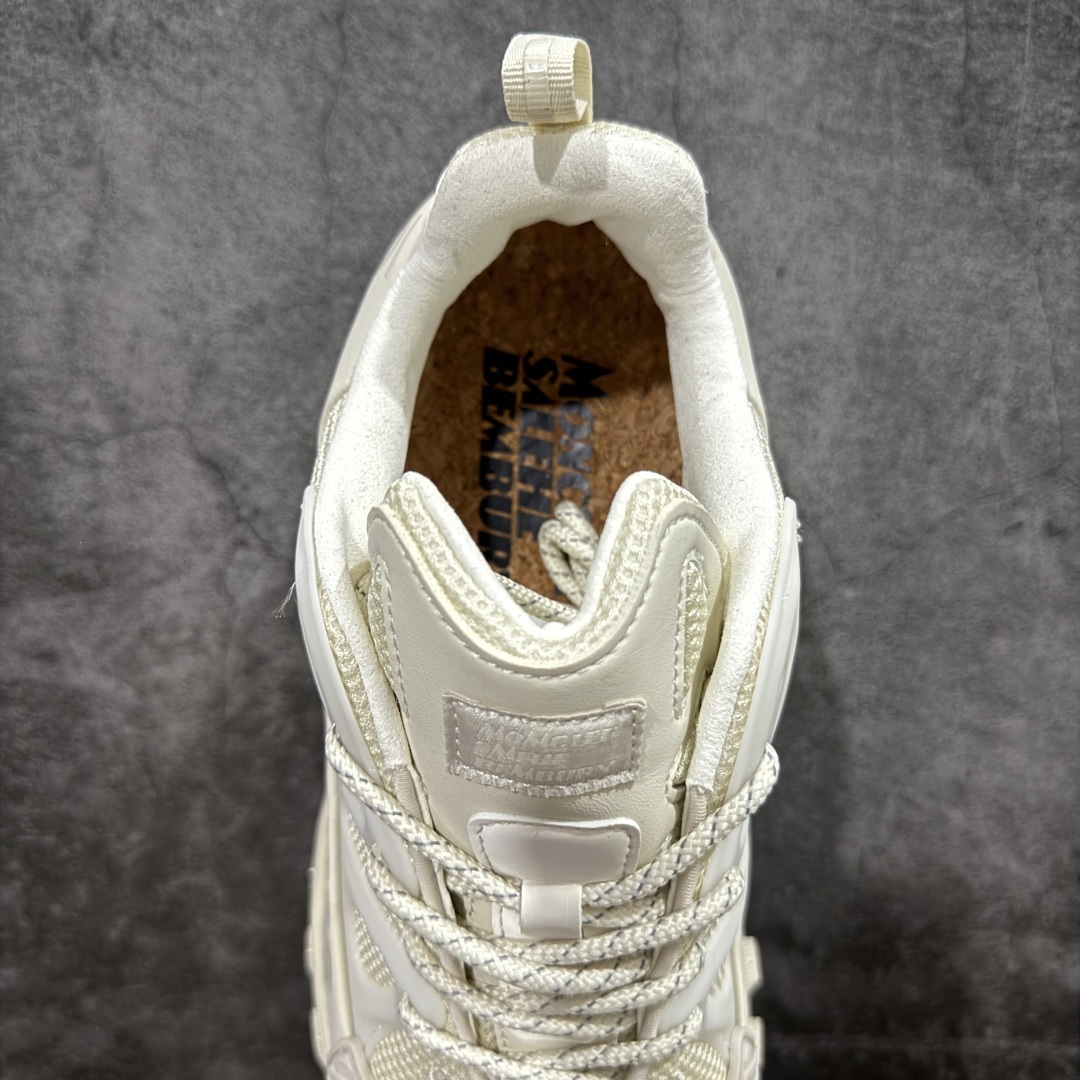 【纯原】Moncler 盟可睐/蒙口 Trailgrip GTX 抗撕裂材质山地户外鞋
鞋身采用