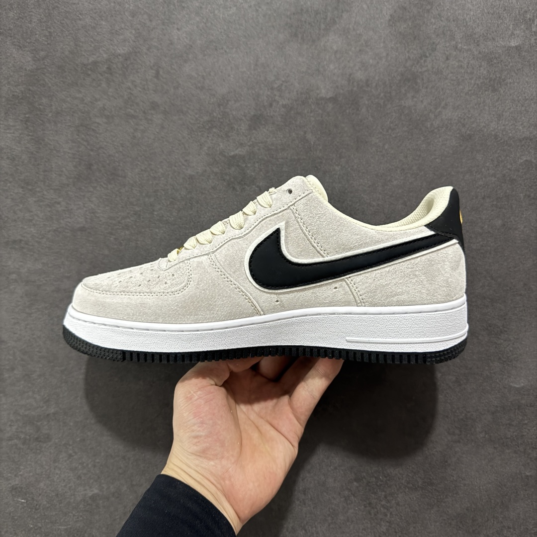 图片[2]-【福利版】Nike Air Force 1 Low 空军一号低帮百搭休闲运动板鞋。柔软、弹性十足的缓震性能和出色的中底设计，横跨复古与现代的外型结合，造就出风靡全球三十多年的Force 1，直到今天还深受青睐。 货号：DQ6628-211 尺码：36 36.5 37.5 38 38.5 39 40 40.5 41 42 42.5 43 44 44.5 45-选品中心