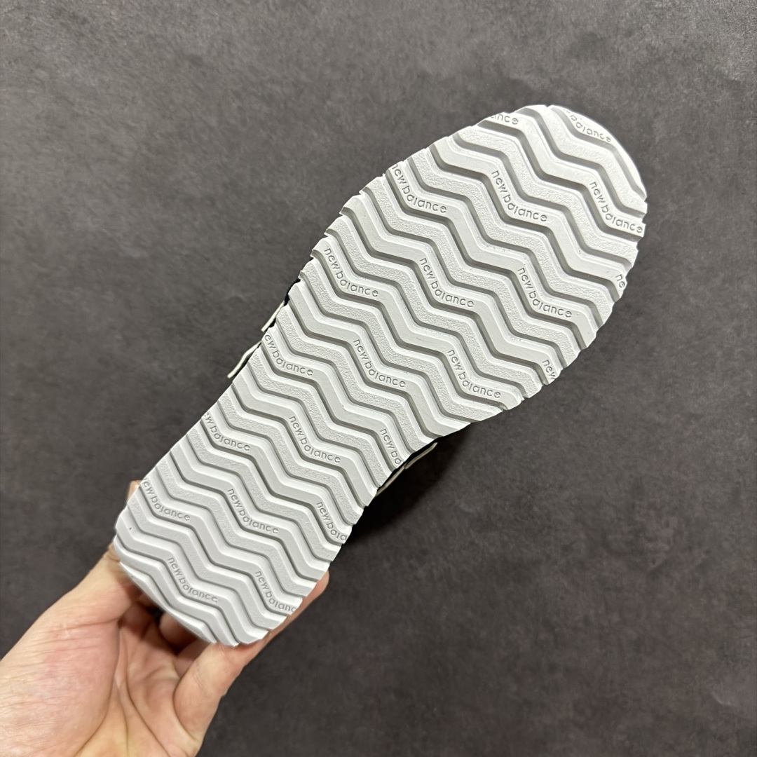 图片[9]-【神版】New Balance NB 471系列 U471XA 黑色 小红书爆款 全新档案 独立私磨开发 正确色卡校准 长绒反毛材质一比一还原 头层N字标 后跟弧度一致 中底拉帮干净利索 尺码：36 37 37.5 38 38.5 39 40 40.5 41 42 42.5 43 44 45-选品中心