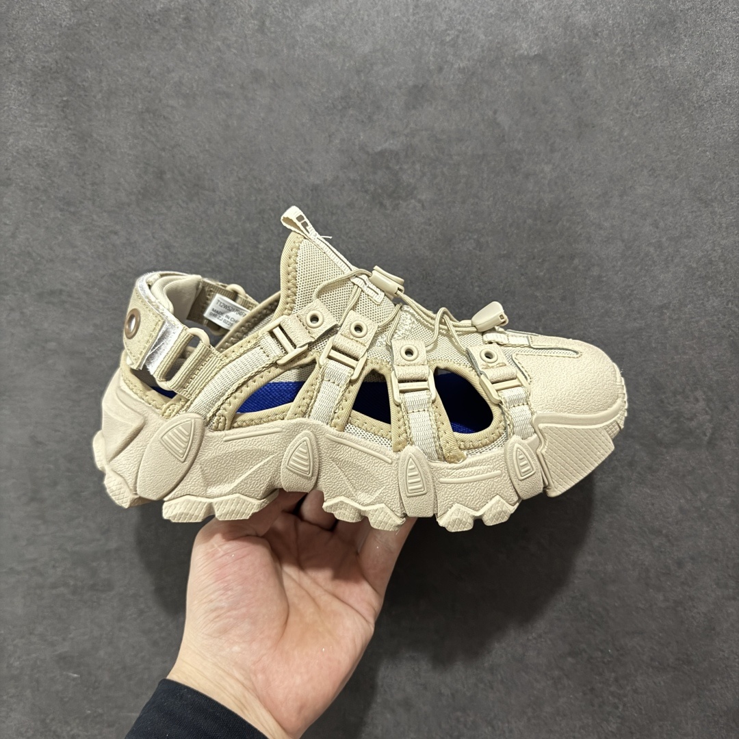 支持放店
【绿x版本】Etudes x FILA斐乐 山脉凉鞋 织物合成革TPU 圆头系带厚底 减震耐