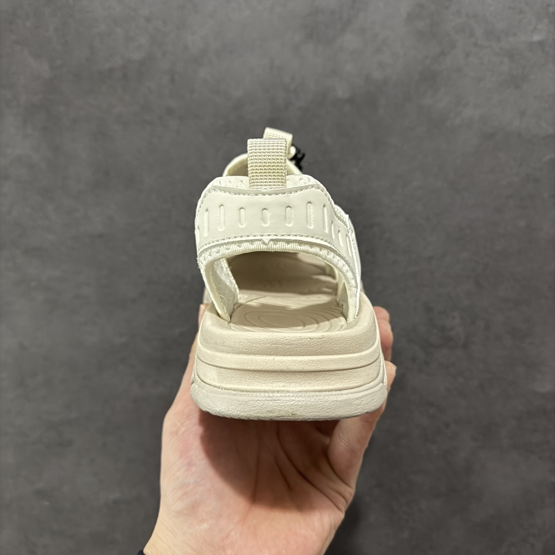 图片[4]-【公司级】2025夏季ECCO/爱步运动休闲男士凉鞋 舒适防滑魔术贴夏季包头凉鞋 境界系列 甄选牛皮鞋面 细腻亲肤清爽 多种拼接设计 时尚有型 潮流穿搭 粘条设计 操作简单，舒适合脚穿脱方便 舒适内里材质，细腻贴脚 亲肤舒适不伤脚 搭配柔软鞋垫 有效缓压 橡胶大底，简约不简单 在不同环境下，都能提供优秀的抓地力和耐损效果 潮弄风尚 不羁腔调 尺码： 39 40 41 42 43 44 （皮鞋码）-选品中心