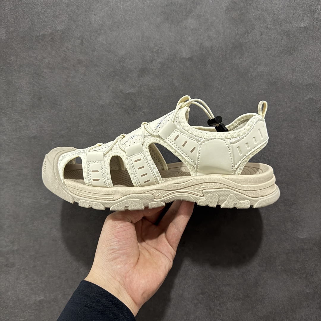 图片[2]-【公司级】2025夏季ECCO/爱步运动休闲男士凉鞋 舒适防滑魔术贴夏季包头凉鞋 境界系列 甄选牛皮鞋面 细腻亲肤清爽 多种拼接设计 时尚有型 潮流穿搭 粘条设计 操作简单，舒适合脚穿脱方便 舒适内里材质，细腻贴脚 亲肤舒适不伤脚 搭配柔软鞋垫 有效缓压 橡胶大底，简约不简单 在不同环境下，都能提供优秀的抓地力和耐损效果 潮弄风尚 不羁腔调 尺码： 39 40 41 42 43 44 （皮鞋码）-选品中心