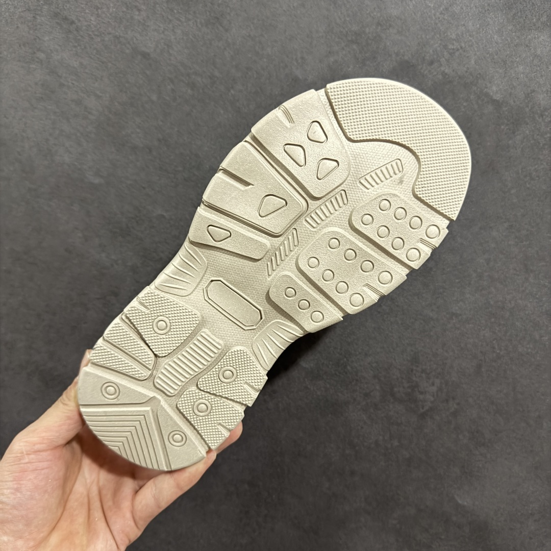 图片[9]-【公司级】2025夏季ECCO/爱步运动休闲男士凉鞋 舒适防滑魔术贴夏季包头凉鞋 境界系列 甄选牛皮鞋面 细腻亲肤清爽 多种拼接设计 时尚有型 潮流穿搭 粘条设计 操作简单，舒适合脚穿脱方便 舒适内里材质，细腻贴脚 亲肤舒适不伤脚 搭配柔软鞋垫 有效缓压 橡胶大底，简约不简单 在不同环境下，都能提供优秀的抓地力和耐损效果 潮弄风尚 不羁腔调 尺码： 39 40 41 42 43 44 （皮鞋码）-选品中心