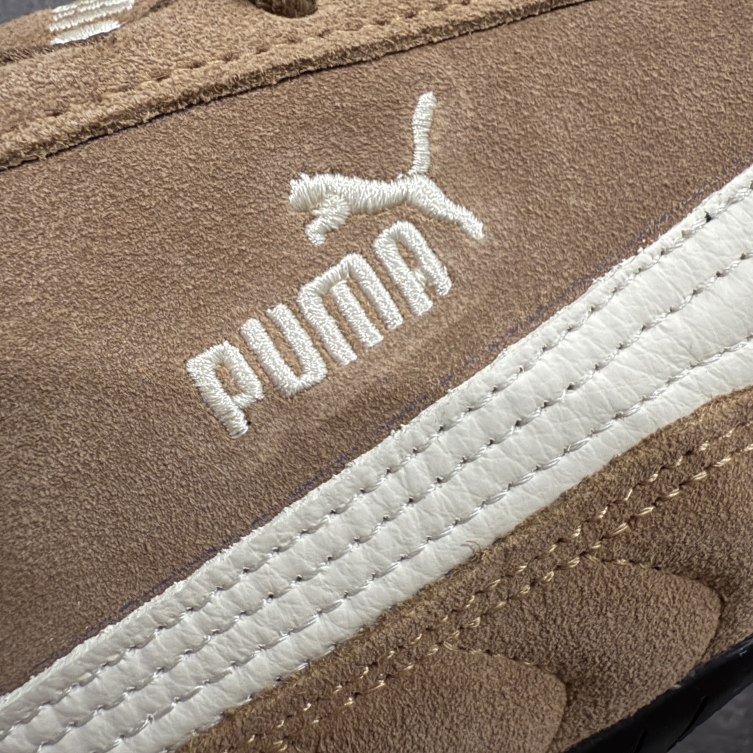 图片[3]-【CS纯原版】Puma Speedcat OG Sparco 彪马罗马阿莫尔系列 复古运动休闲赛车跑鞋 棕白刺绣 市场第一梯队品质 版型 细节 烫金走线 完全碾压市场任意版本 欢迎对比🆚 工厂耗时3个月开发 原装档案原数据纸版楦型 采用固色翻毛皮鞋面材质(正确二次成型\’猛帮\’成型工艺🆚区别市面版本!!) 外置原数据开发轻量耐磨橡胶大底💪🏻 全球知名运动品牌PUMA宝马赛车系列 融合了宝马车队的标志性配色 以趣味十足又前卫复古的设计引领潮流 将赛道精神融入街头时尚 开启前卫竞速之旅 主打前卫复古风 Roma鞋款的鞋侧以复古的流线造型 缀以宝马经典Logo 巧妙吸睛 而Speedcat鞋款以亮眼三色条纹元素缀以舒适鞋面 赋予了独特的个性美学 演绎赛车的无尽能量 货号：398847 02 尺码：35-45-选品中心